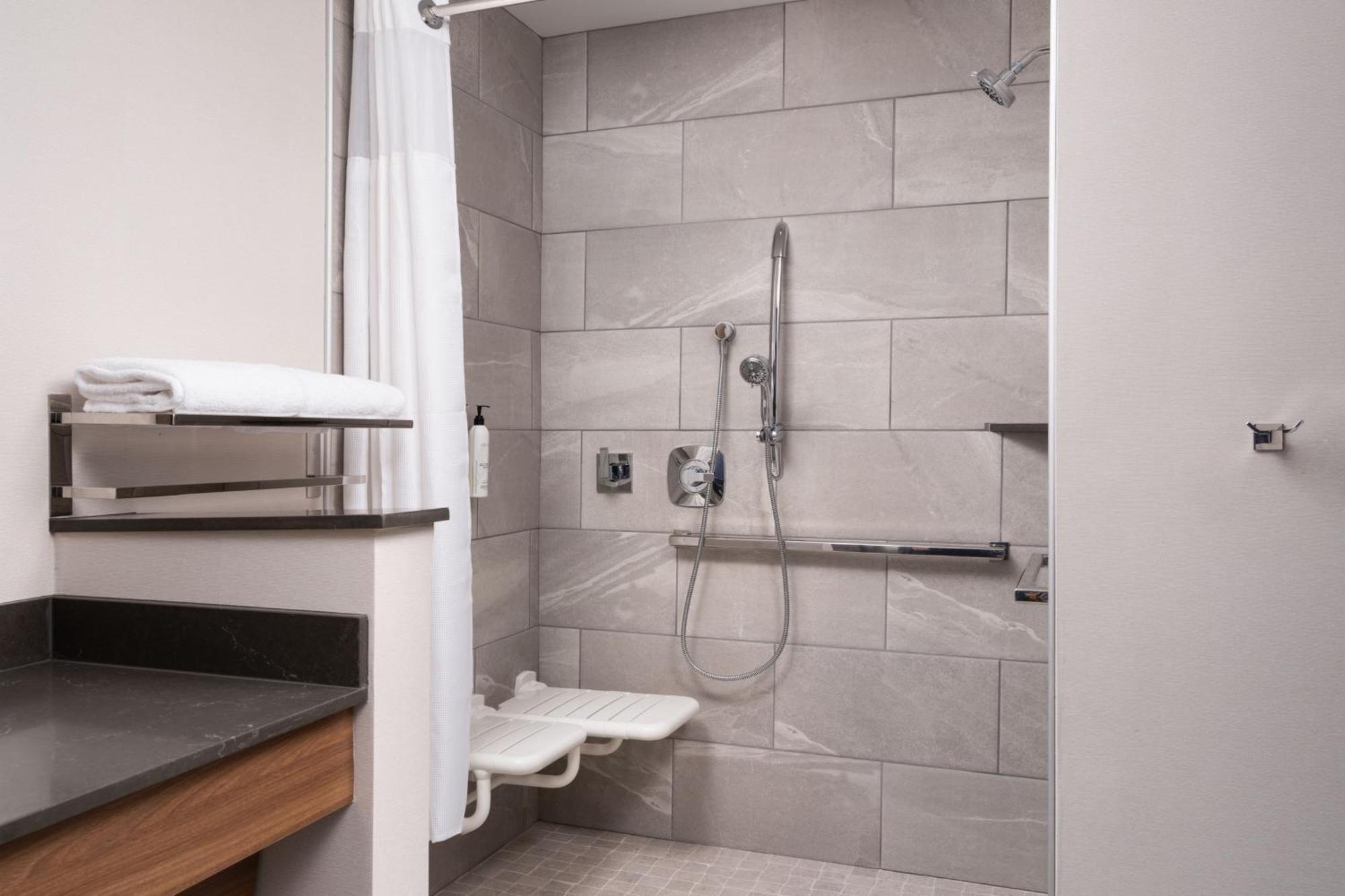 Fairfield By Marriott Inn & Suites Waycross Ngoại thất bức ảnh